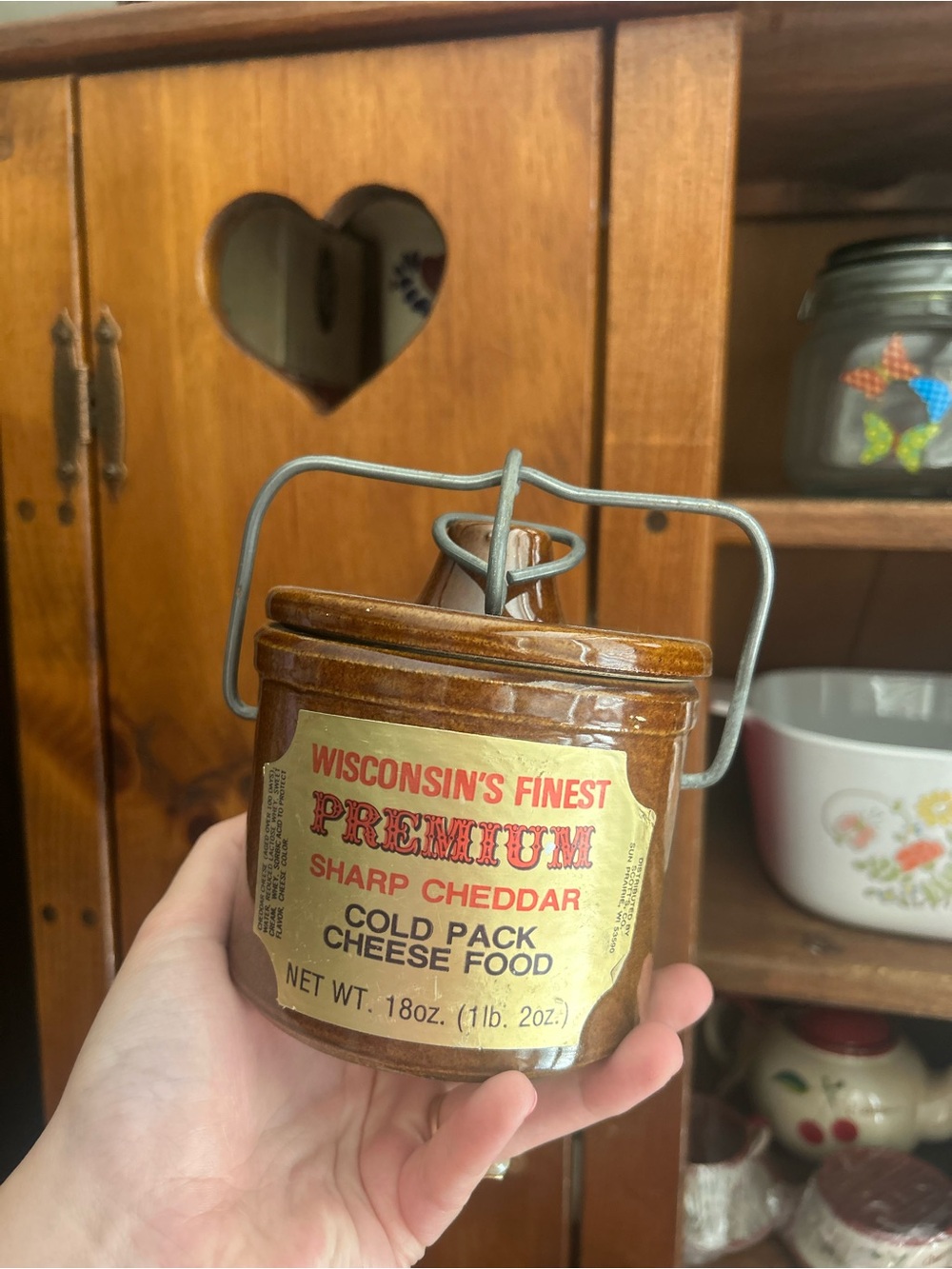 Vintage Wisconsin’s Finest Cheese Keeper
